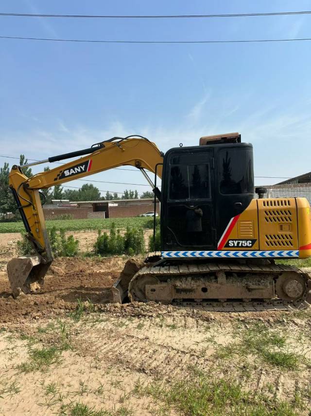 Buy Sany 75C-9 Used Excavator / 8