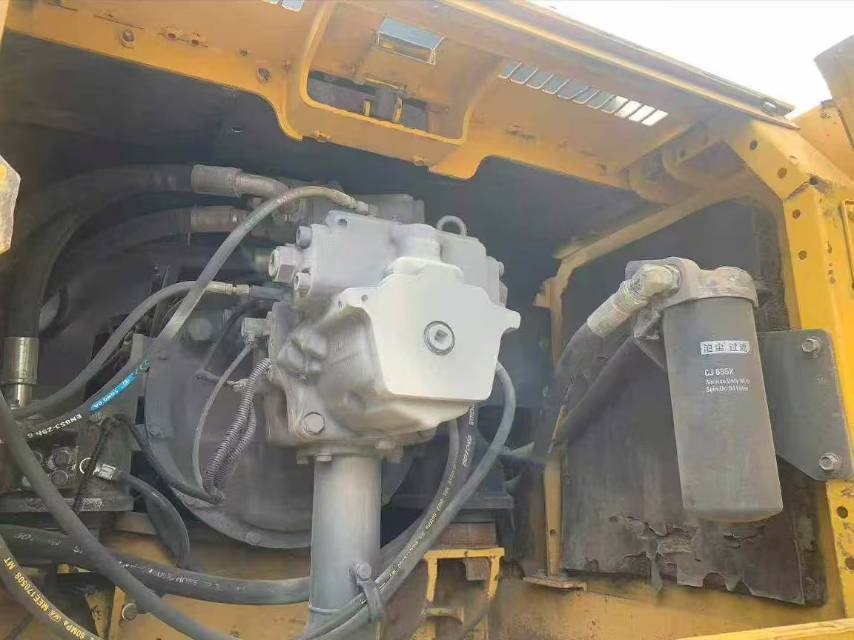 Buy Komatsu PC300-7 Used Excavator / 8