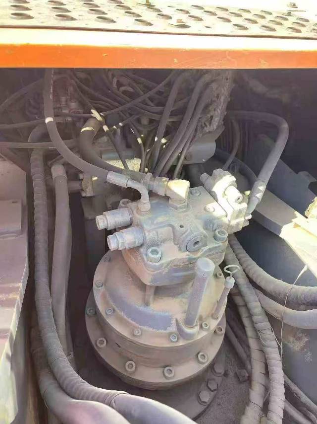 Buy Hitachi ZX70-5G Used Excavator / 7