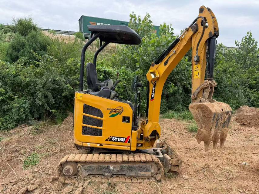 Buy Sany SY18U Used Excavator / 3