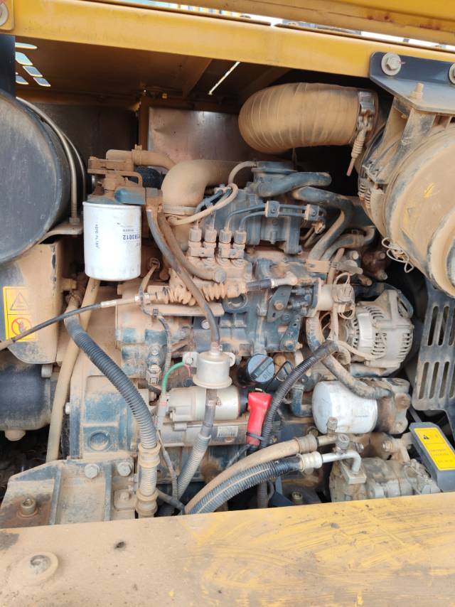 Buy XCMG XE75DA Used Excavator / 12
