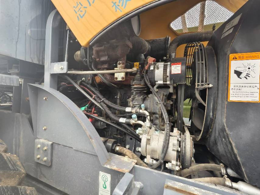 Buy XCMG GR200 Used Loader / 4