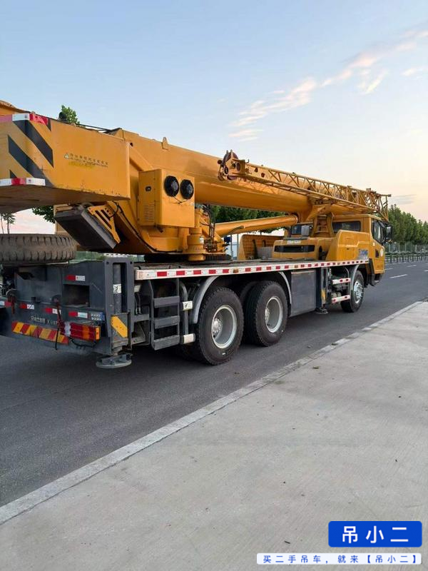 Buy XCMG 20K5 Used Crane / 4