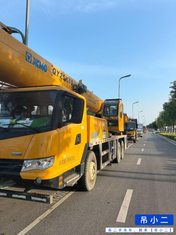 Buy XCMG QY25K5C Used Crane / 2