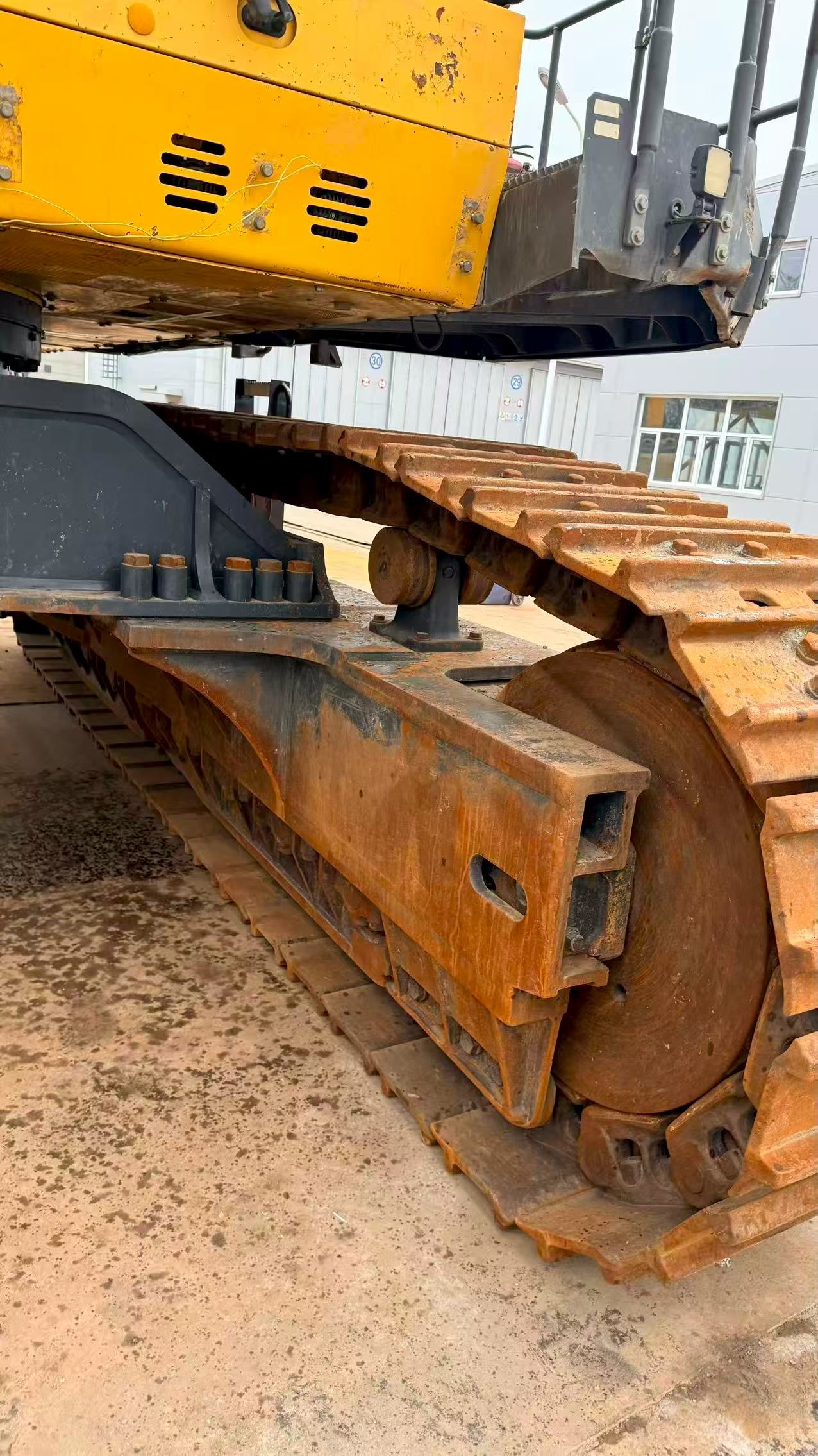 Buy Komatsu PC1250-8 Used Excavator / 3