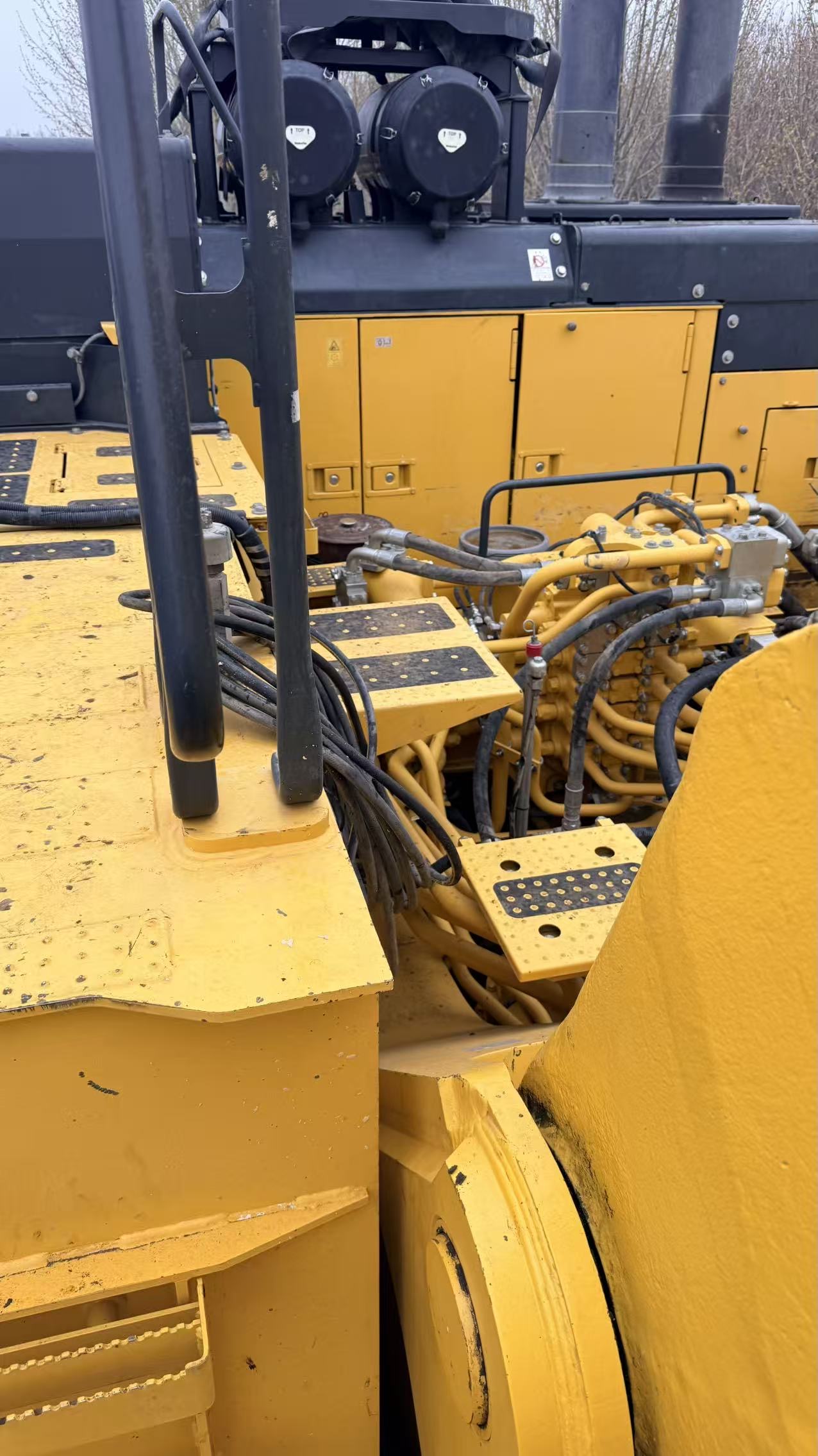 Buy Komatsu PC1250-8 Used Excavator / 6