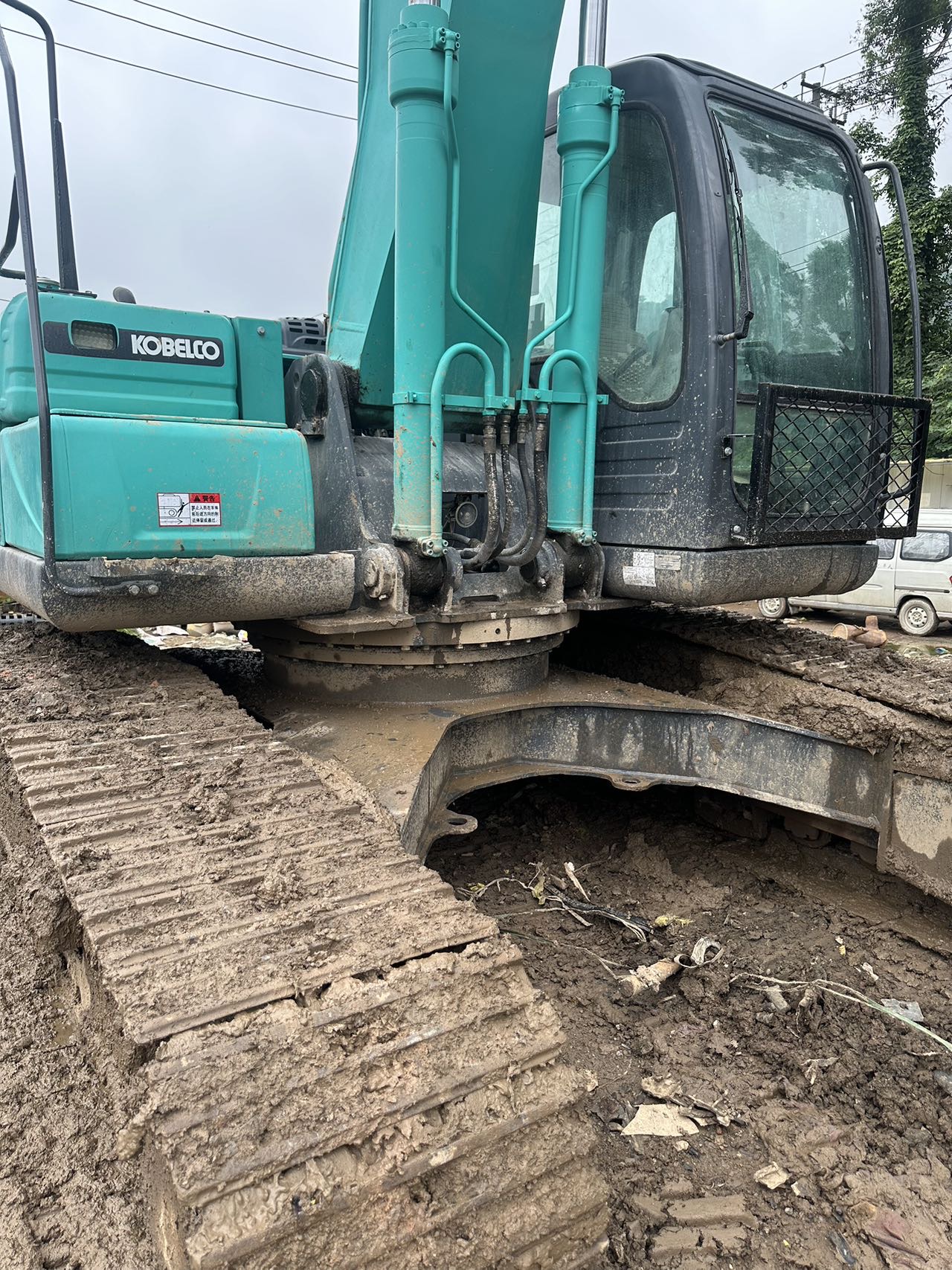 Buy Kobelco 260-8 Used Excavator / 15