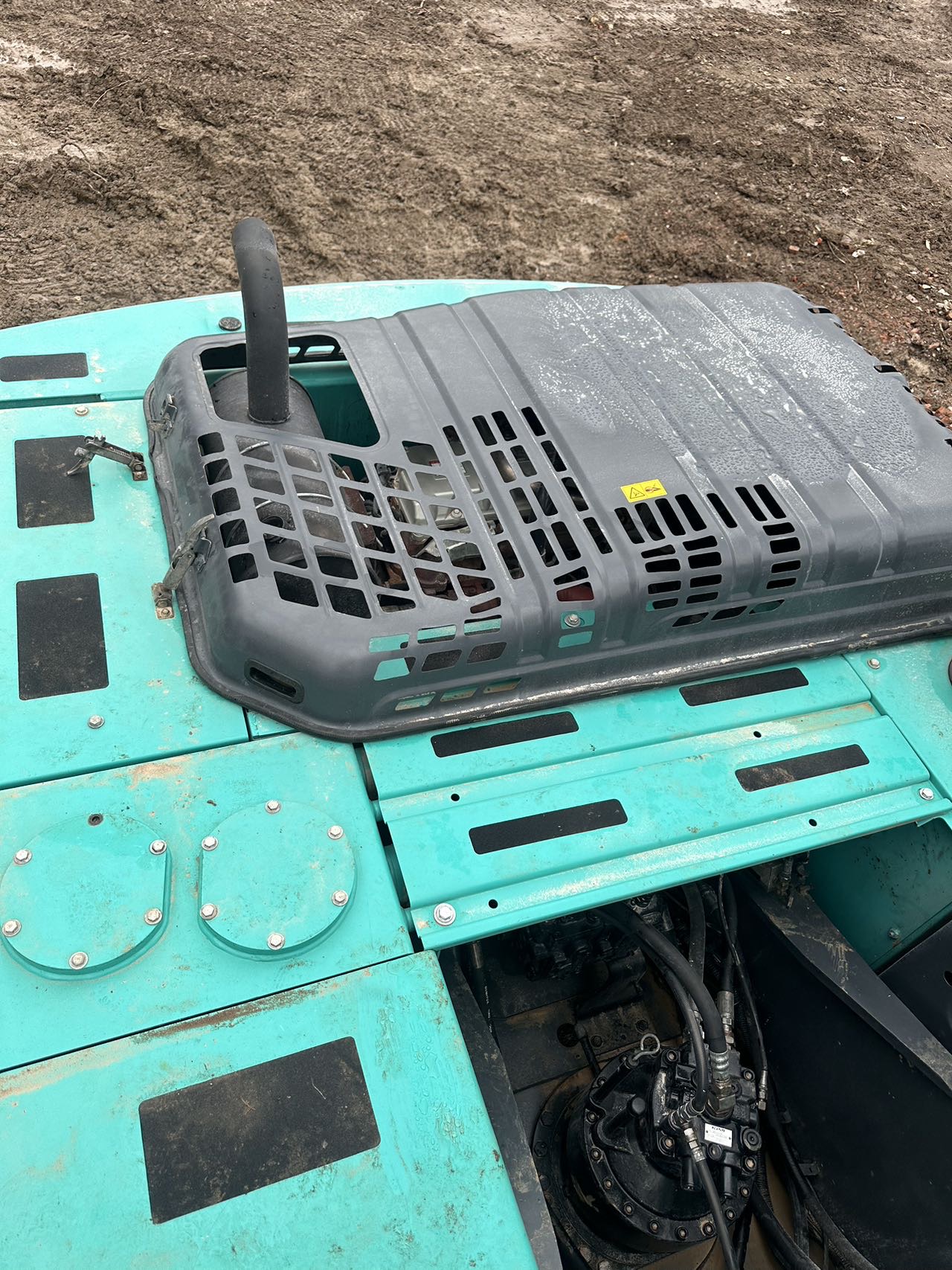 Buy Kobelco 260-8 Used Excavator / 9