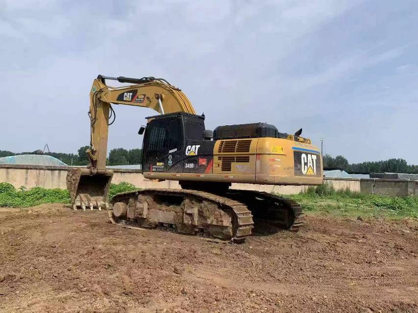 Buy Caterpillar 340D Used Excavator / 2