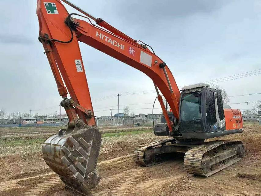 Buy Hitachi ZX240-3G Used Excavator / 2