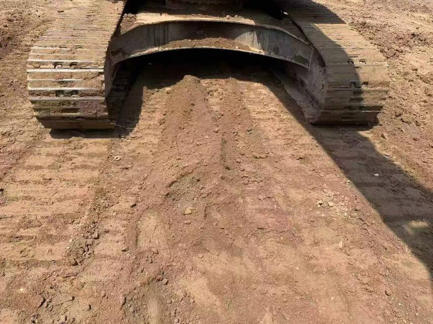 Buy Komatsu PC240-8 Used Excavator / 8