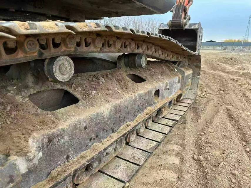 Buy Hitachi ZX240-3G Used Excavator / 5