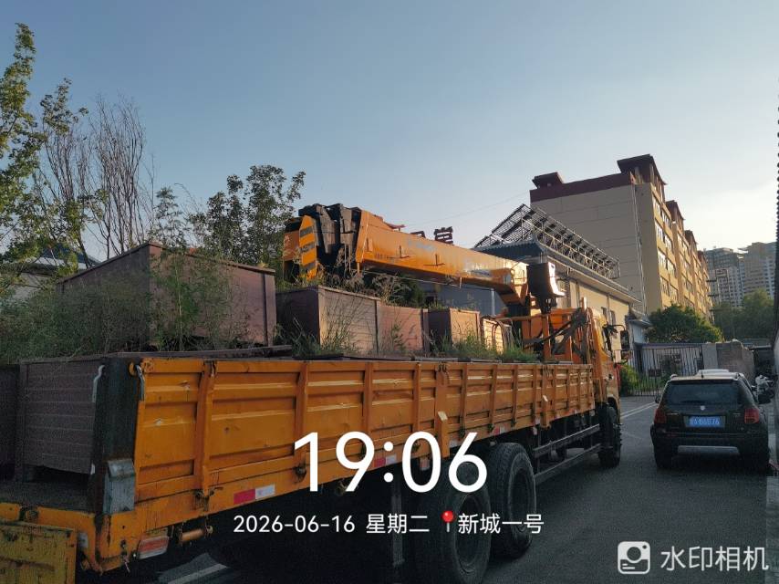 Buy XCMG Used Crane / 2