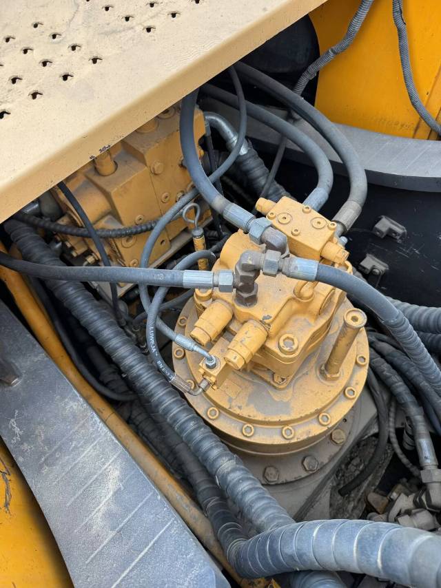 Buy Sany 365LC-8 Used Excavator / 9