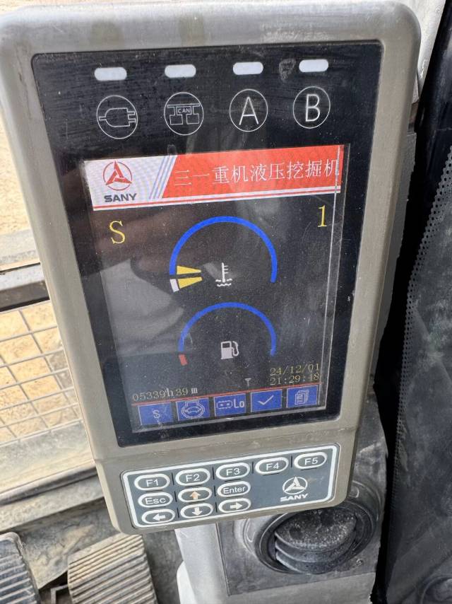 Buy Sany 365LC-8 Used Excavator / 6