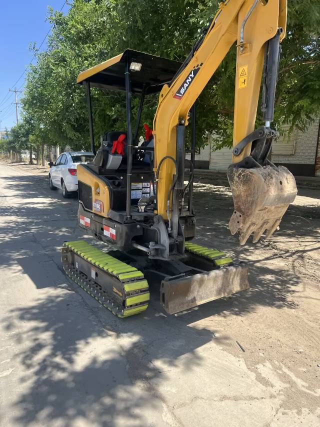Buy Sany SY16C Used Excavator / 2
