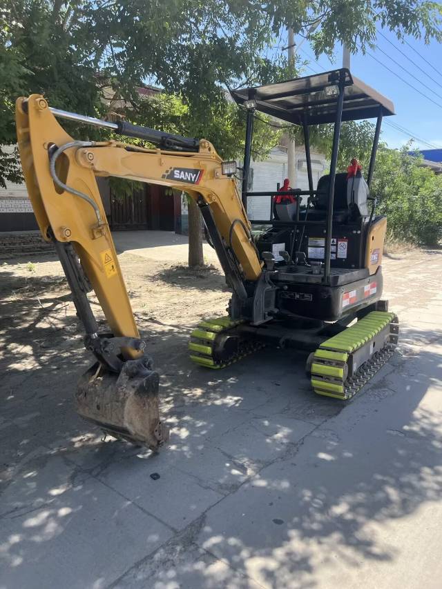 Buy Sany SY16C Used Excavator / 5