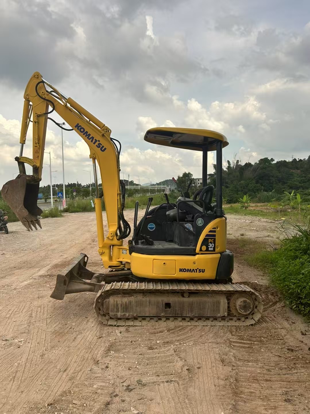 Buy Komatsu PC30 Used Excavator / 2