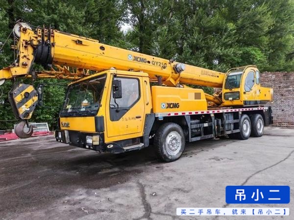Buy XCMG Used Crane / 2