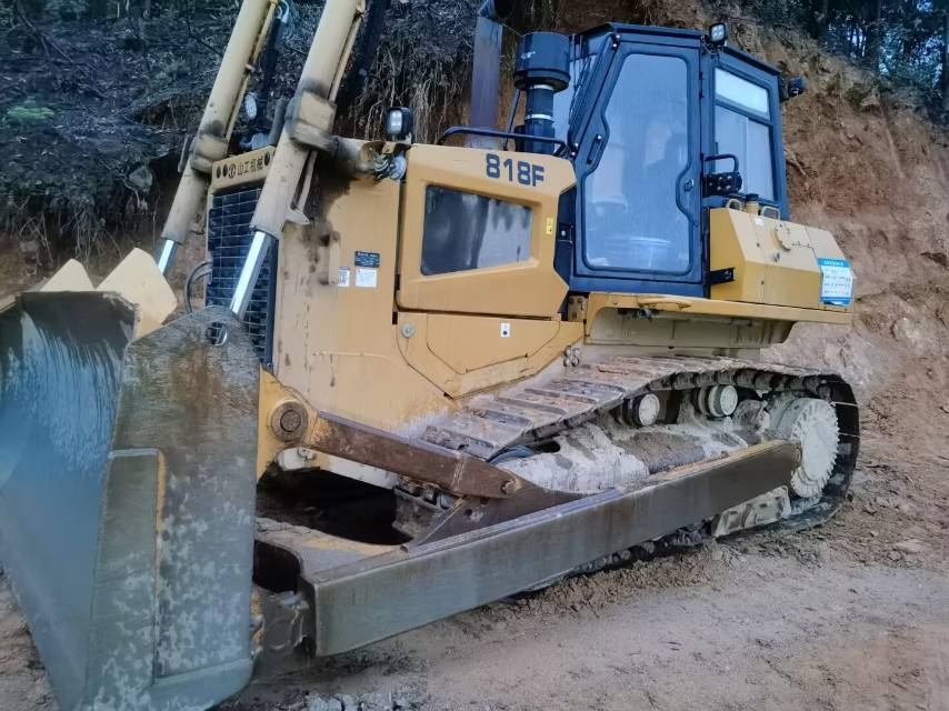 Buy Caterpillar CT18-7BS Used Excavator / 8