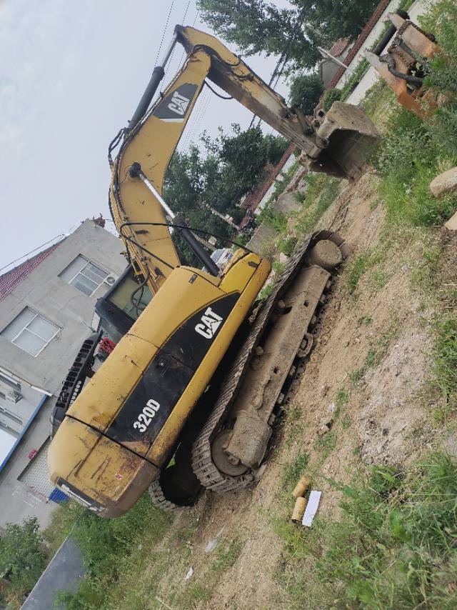 Buy Caterpillar 320C Used Excavator / 4