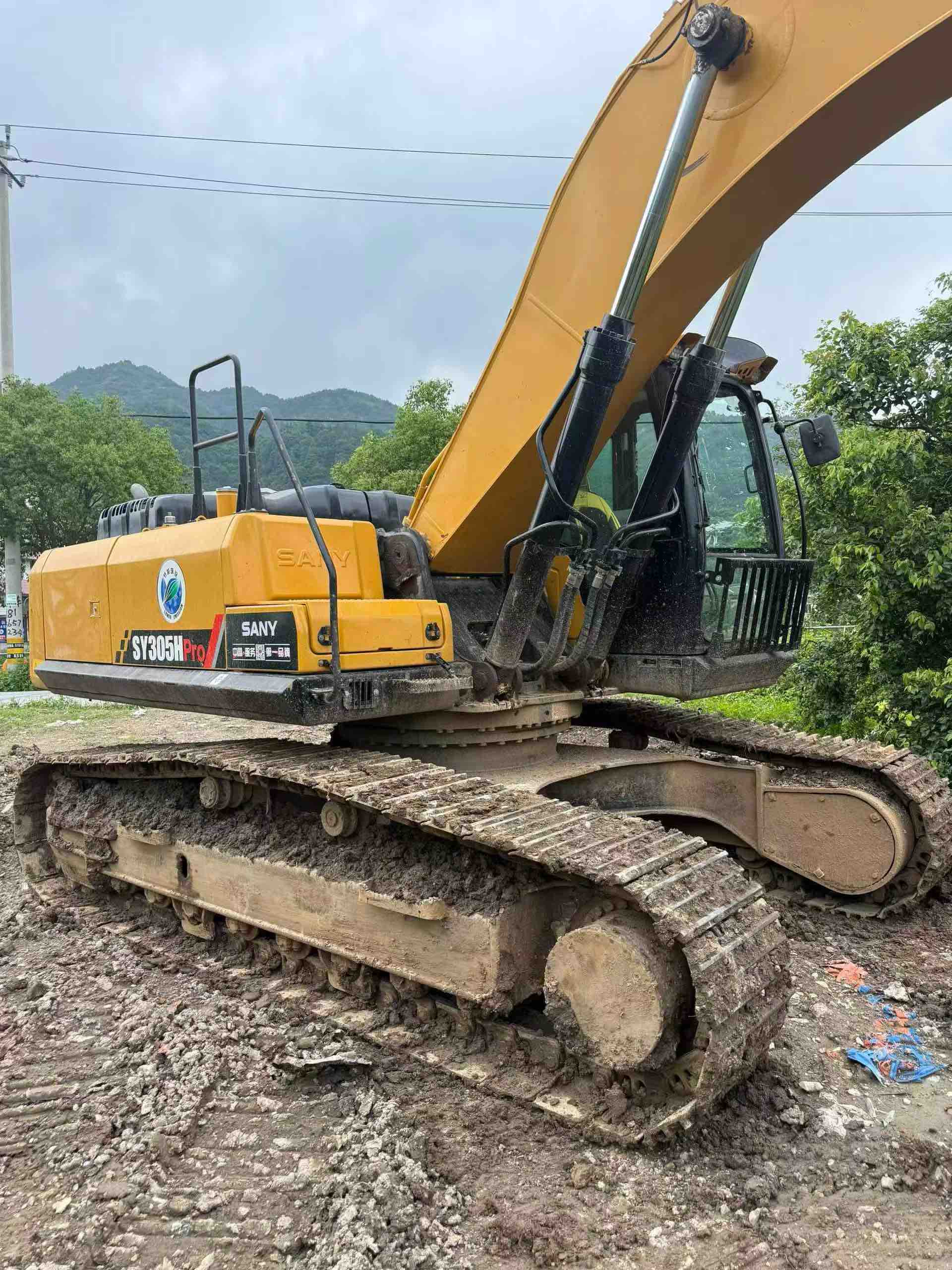 Buy Sany 305C-9 Used Excavator / 2
