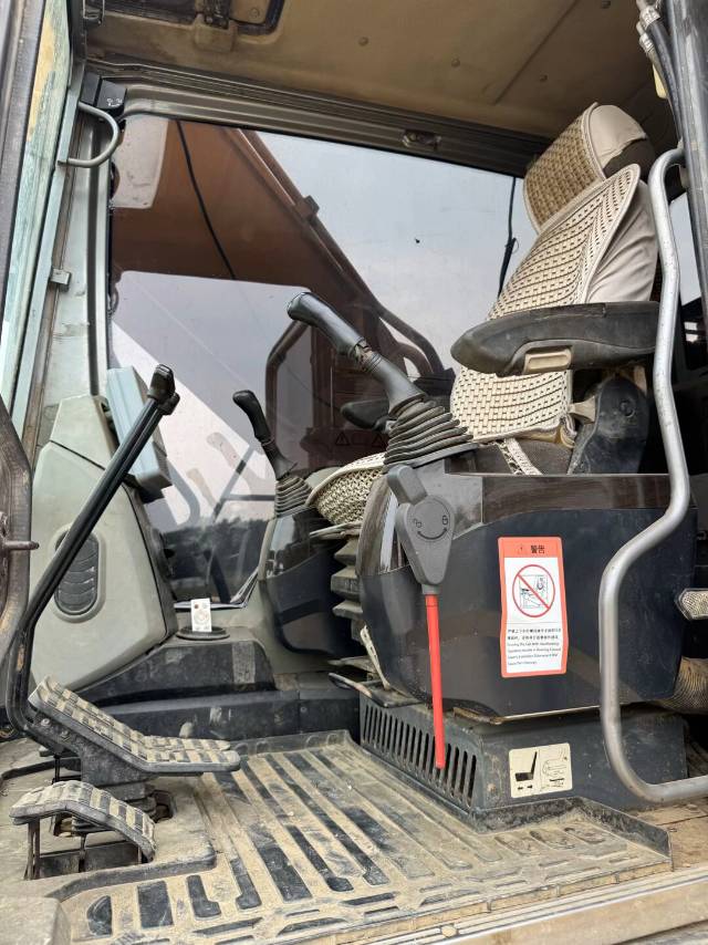 Buy Sany 215C-9 Used Excavator / 9