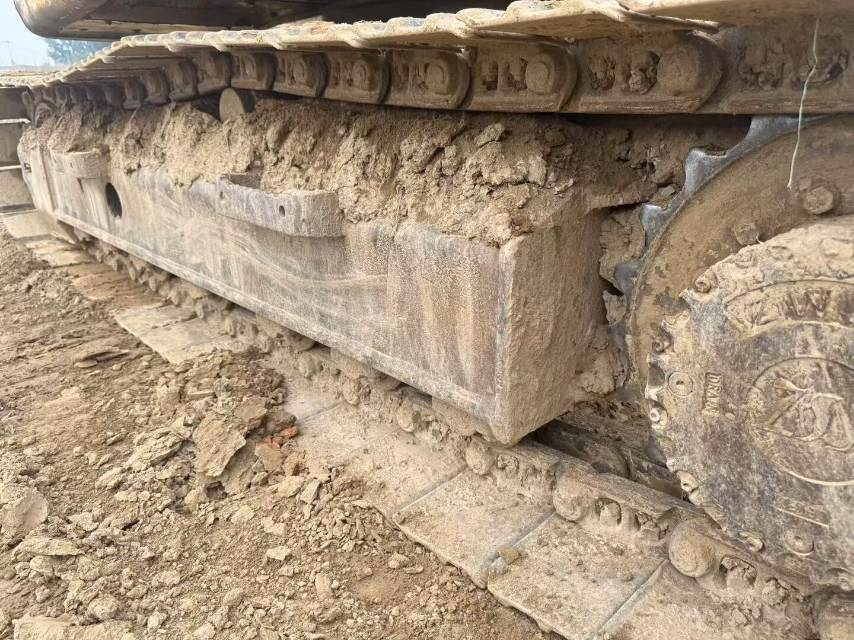 Buy Komatsu PC130-7 Used Excavator / 7
