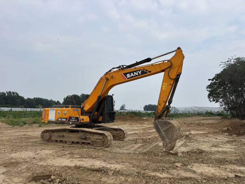 Buy Sany 215C-9 Used Excavator / 2