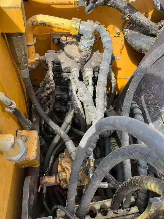 Buy Sany SY75C Used Excavator / 8