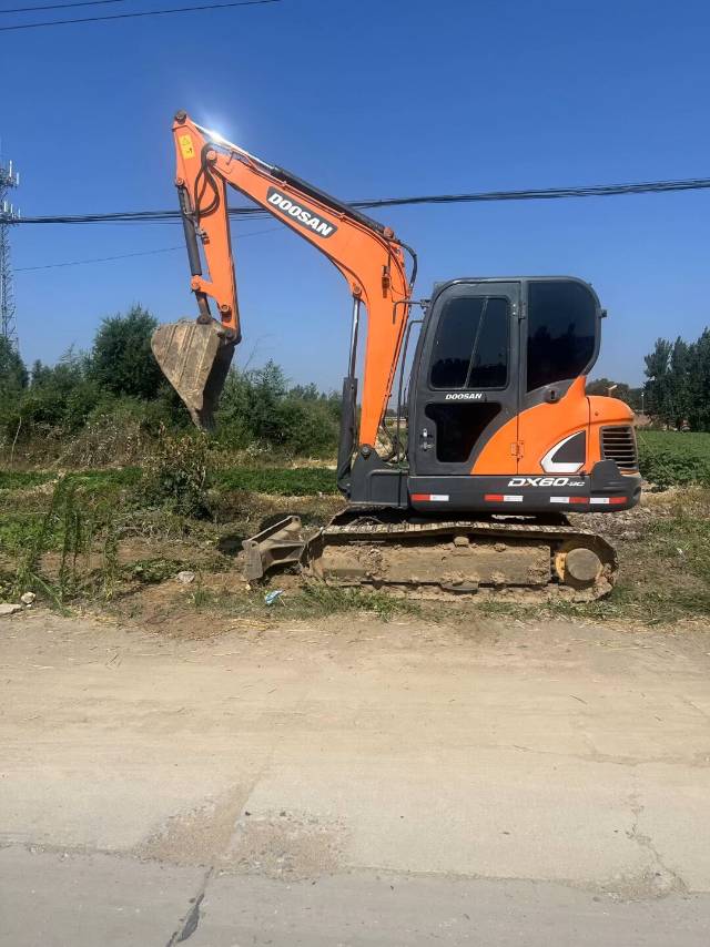 Buy Doosan DX60 Used Excavator / 3