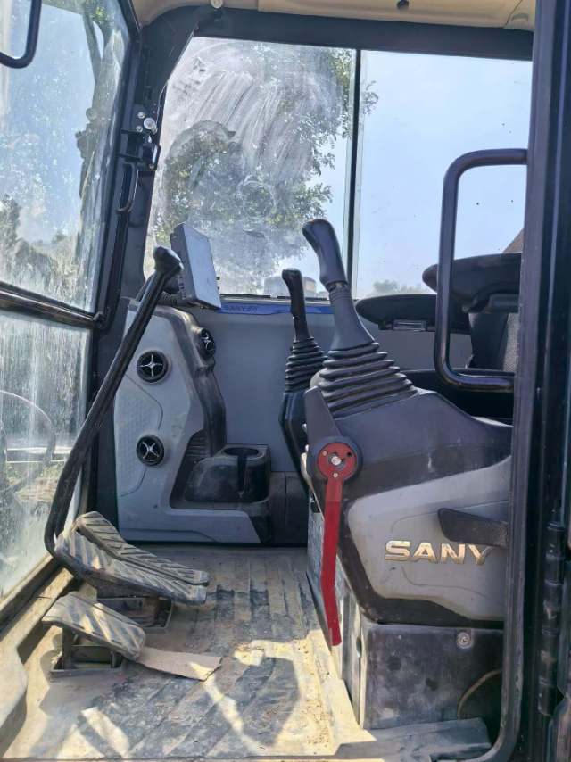 Buy Sany 60C-9 Used Excavator / 3