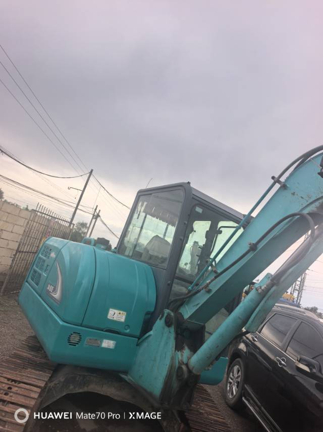 Buy Kobelco 60SR Used Excavator / 4
