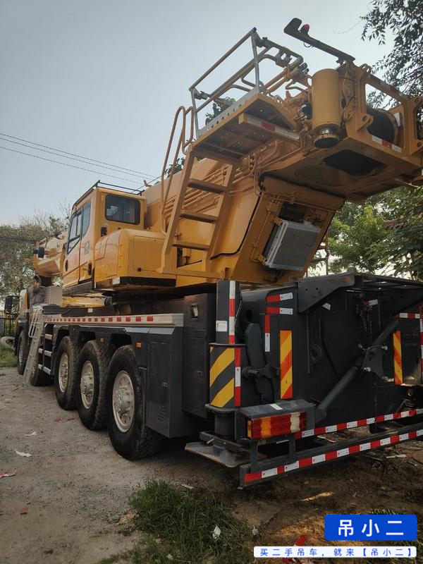 Buy XCMG 100L7 Used Crane / 3
