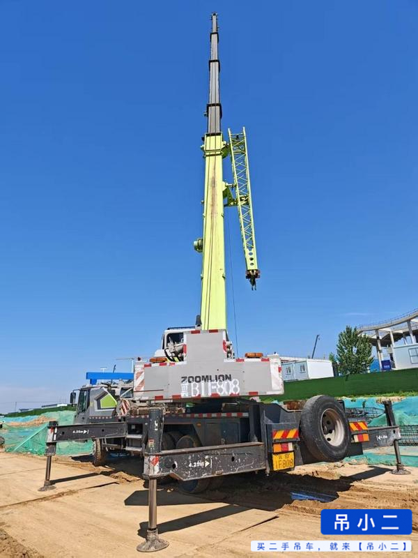 Acheter Grue Zoomlion ZTC201V551 d'occasion / 2