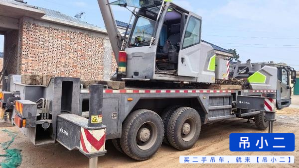 شراء رافعة Zoomlion ZTC251VE562 مستعملة / 2