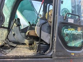 Buy Kobelco SK260 Used Excavator / 2 Buy Kobelco SK260 Used Excavator / 2