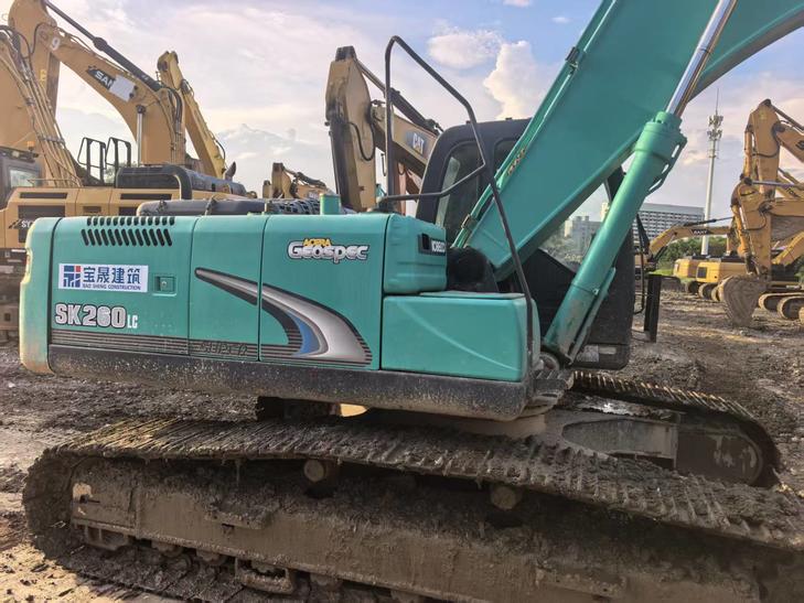 Buy Kobelco SK260 Used Excavator / 1