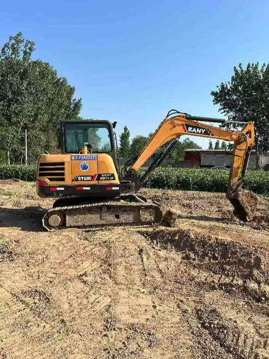 Buy Sany SY60C Used Excavator / 1