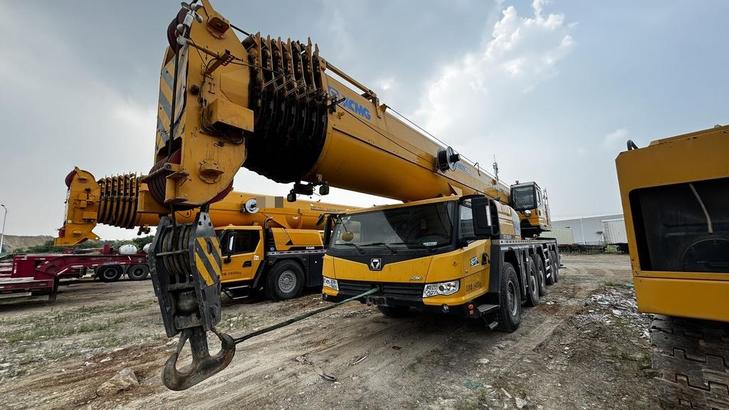 Buy XCMG XCA200L8 Used Crane / 1
