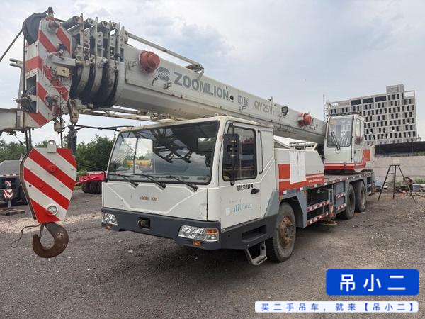 شراء Zoomlion QY25V531 مستعمل رافعة