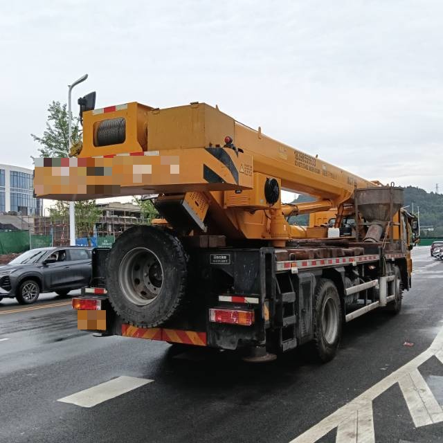 Buy XCMG XCT12L5-5 Used Crane / 4 Buy XCMG XCT12L5-5 Used Crane / 4