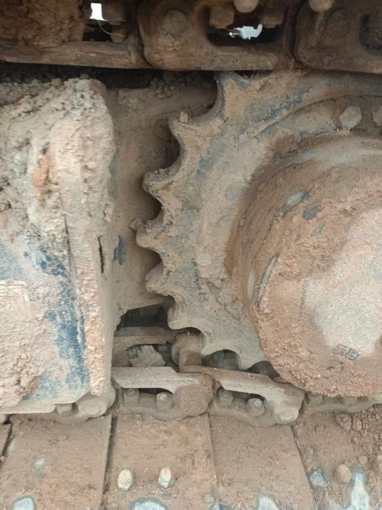 Buy XCMG XE2000E Used Excavator / 6
