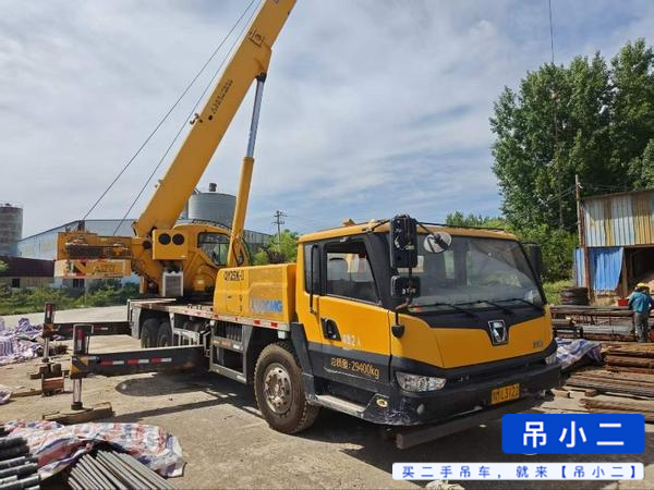 Buy XCMG 25K Used Crane / 3 Buy XCMG 25K Used Crane / 3