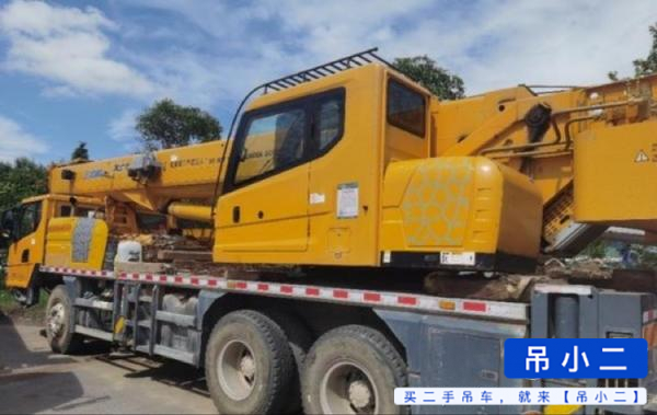 Buy XCMG xct20 Used Crane / 2 Buy XCMG xct20 Used Crane / 2