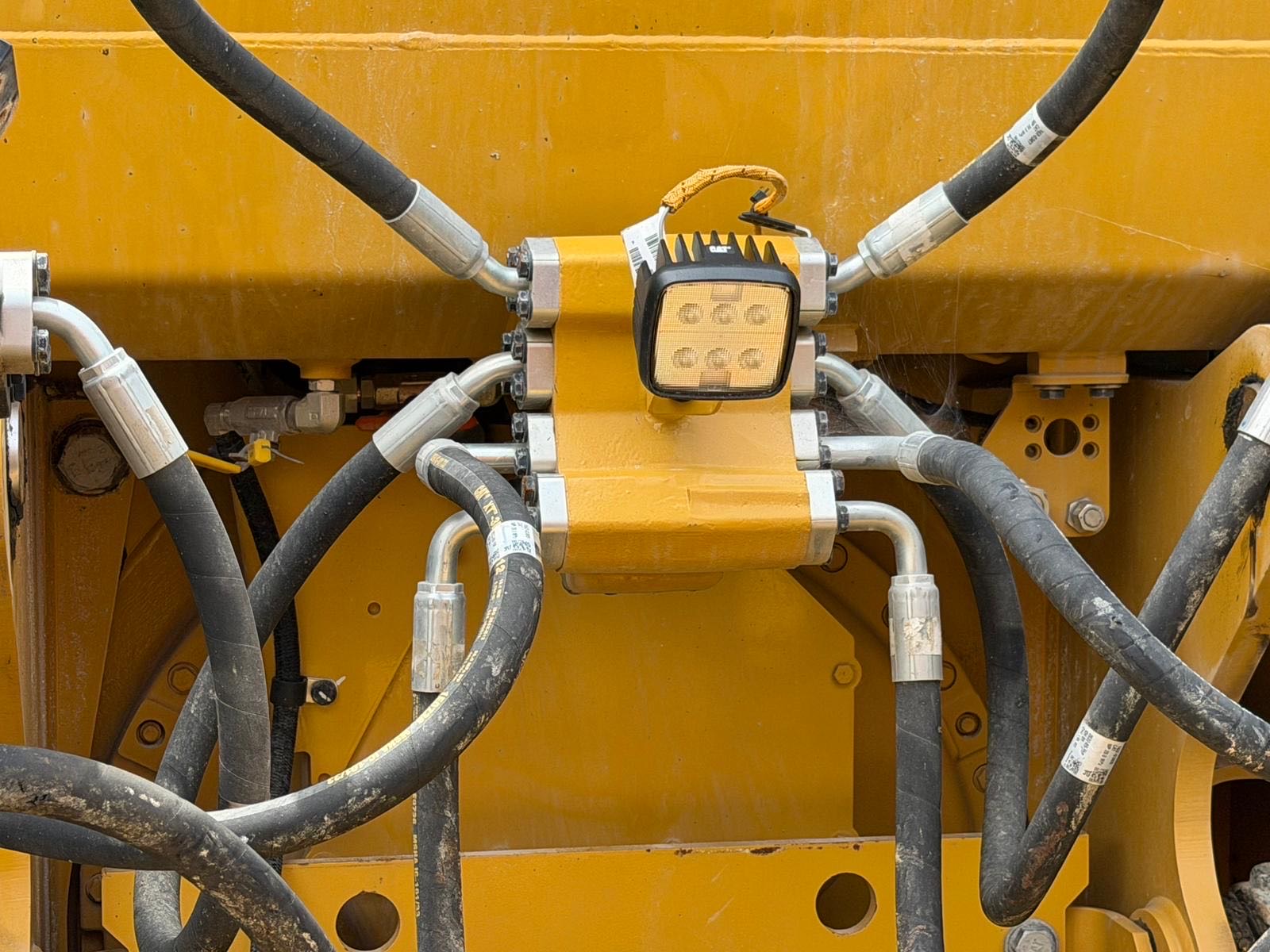 Buy Caterpillar Used Excavator / 8 Buy Caterpillar Used Excavator / 8