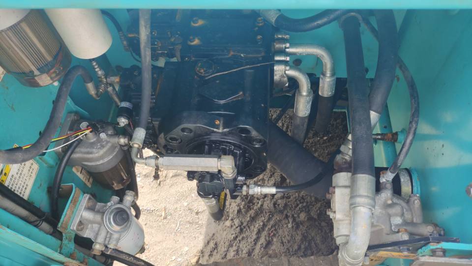 Buy Kobelco SK210LC Used Excavator / 5 Buy Kobelco SK210LC Used Excavator / 5