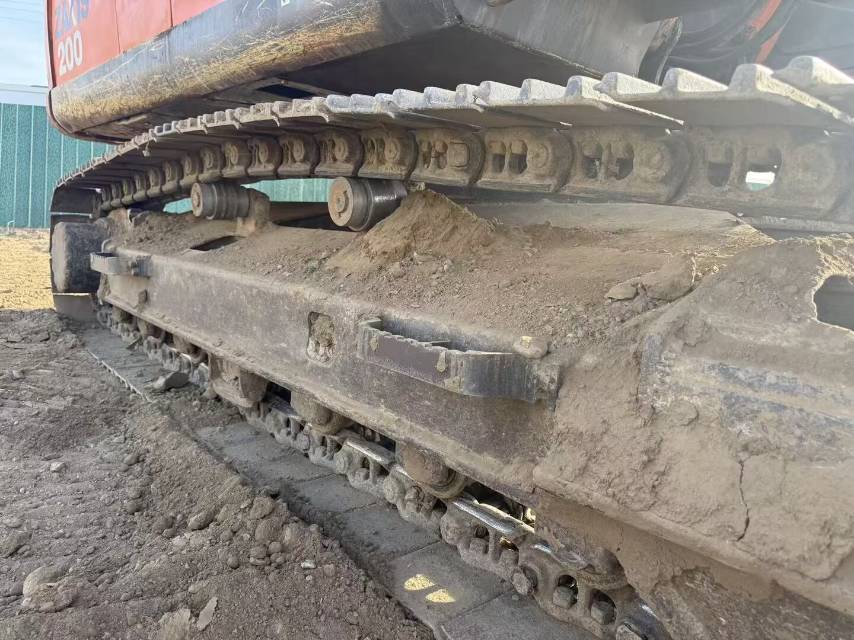 Buy Hitachi EX200-6 Used Excavator / 9