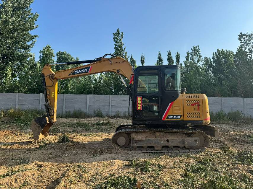 Buy Sany SY75C Used Excavator / 6