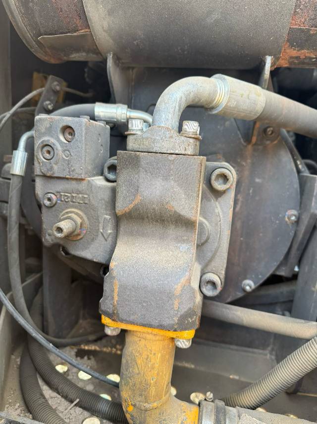 Buy Sany SY75C Used Excavator / 8
